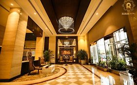 Golden Galaxy Hotel 3*
